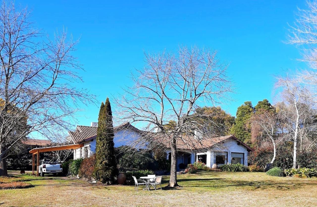 Golf - Casa De Huespedes Villa Tandil Kültér fotó
