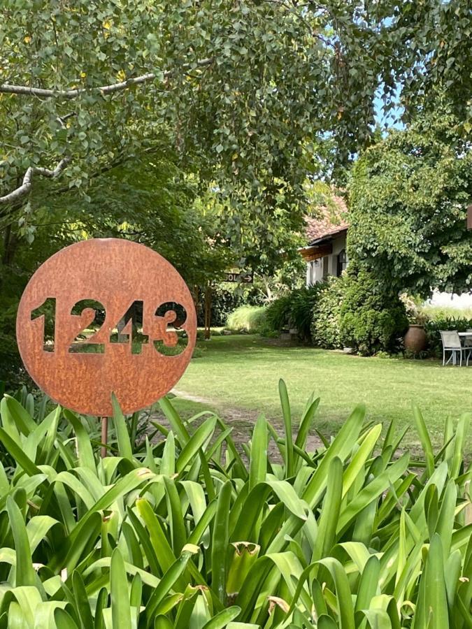 Golf - Casa De Huespedes Villa Tandil Kültér fotó