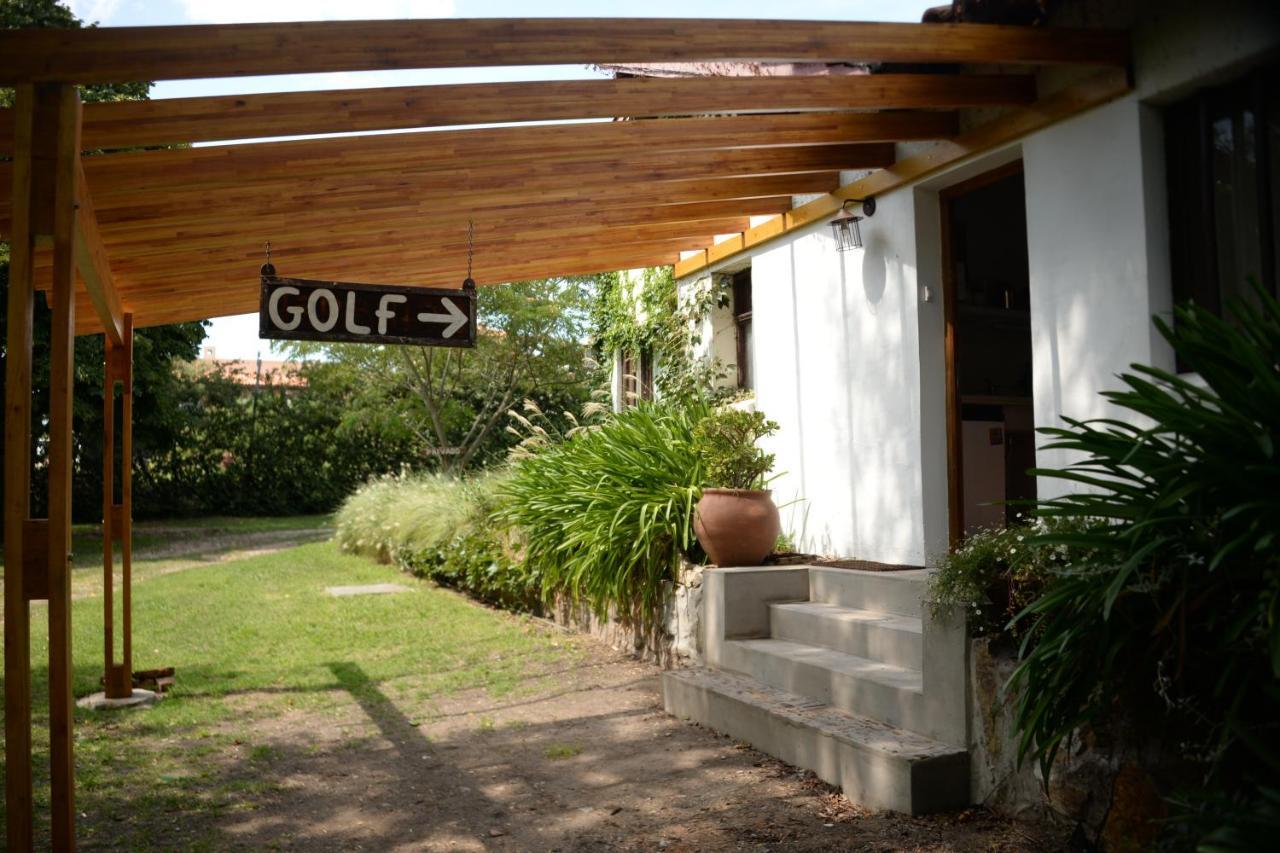 Golf - Casa De Huespedes Villa Tandil Kültér fotó
