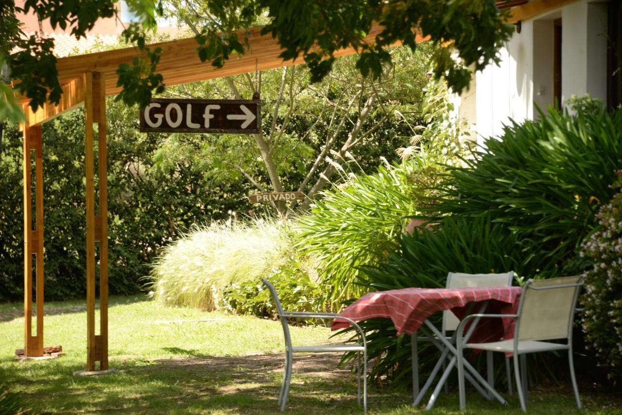 Golf - Casa De Huespedes Villa Tandil Kültér fotó